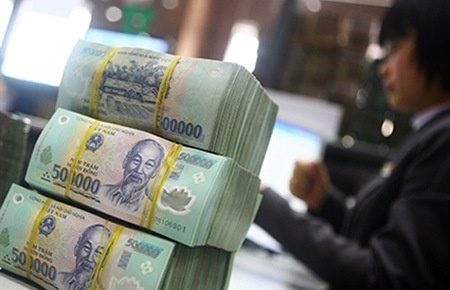 Lai suat thoa thuan dan su khong vuot qua 20%/nam hinh anh