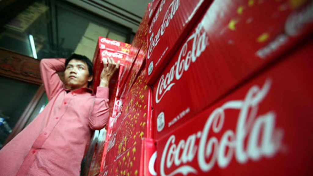 Coca-Cola Viet Nam vao dich ngam chong chuyen gia hinh anh