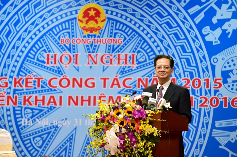 Xuat khau nam 2016 phai tang 10% hinh anh