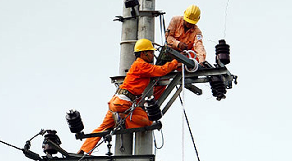 Nganh dien, than phai kinh doanh co lai hinh anh