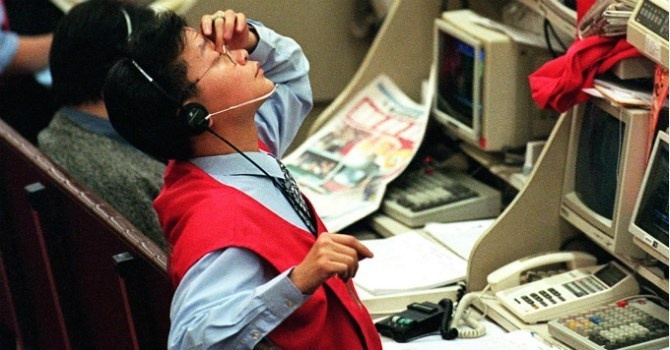 Chung khoan Hong Kong rot tham sau ky nghi le hinh anh