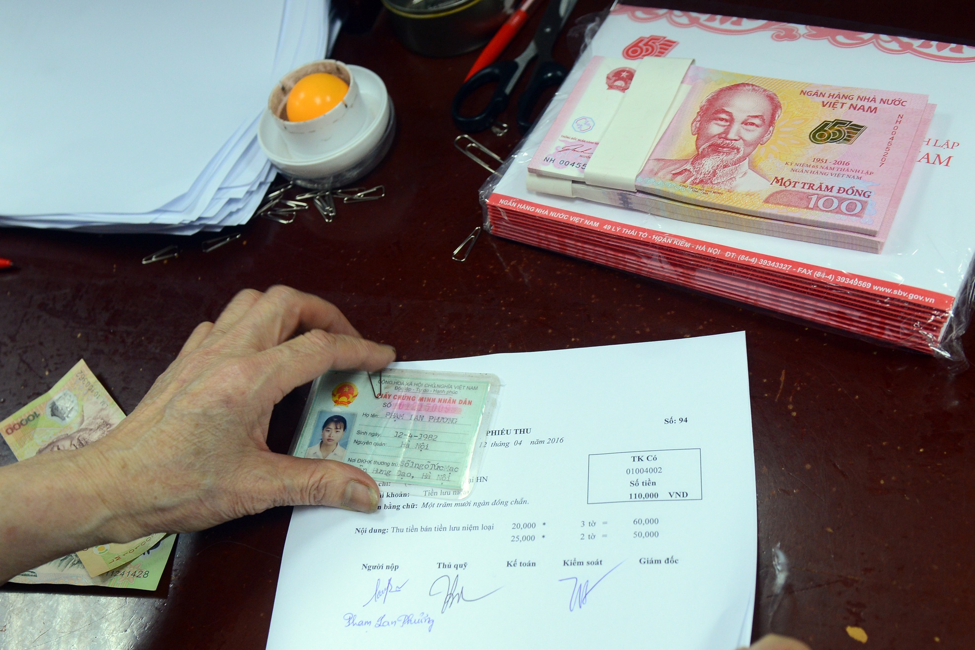 tien luu niem 100 dong anh 5