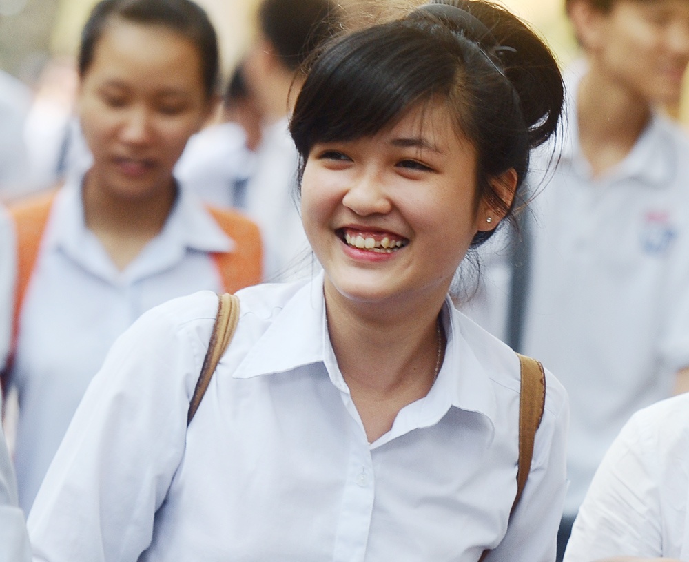 Them nhieu truong cong bo diem chuan nguyen vong 2 hinh anh