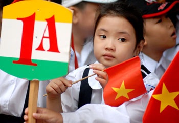 TP.HCM huong dan giao vien cach khen hoc sinh lop 1 hinh anh