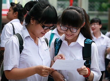 De xuat thi tot nghiep pho thong 8 mon hinh anh