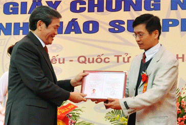30 tuoi duoc phong Pho giao su tre nhat Viet Nam nam 2013 hinh anh