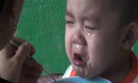 Bao mau day doa tre mam non, Thu truong GD - DT len tieng hinh anh