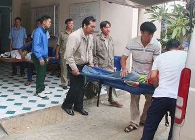 7 hoc sinh chet duoi, So GD cam to chuc tham quan hinh anh