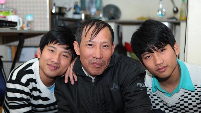 Cuoc song hien tai cua thu khoa noi tieng nhat nam 2013 hinh anh