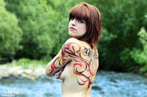 Dua nghe thuat graffiti len co the thieu nu hinh anh