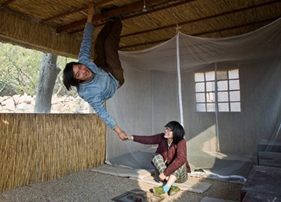 Cap doi thich song nhu thoi ky nguyen thuy hinh anh