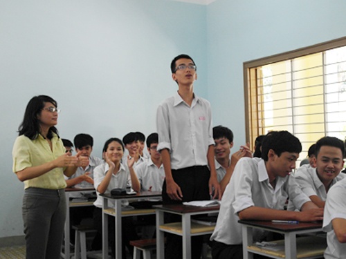 Day lich su thong qua am nhac hinh anh