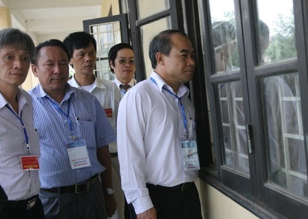 Cong bo duong day nong phan anh thi tot nghiep hinh anh