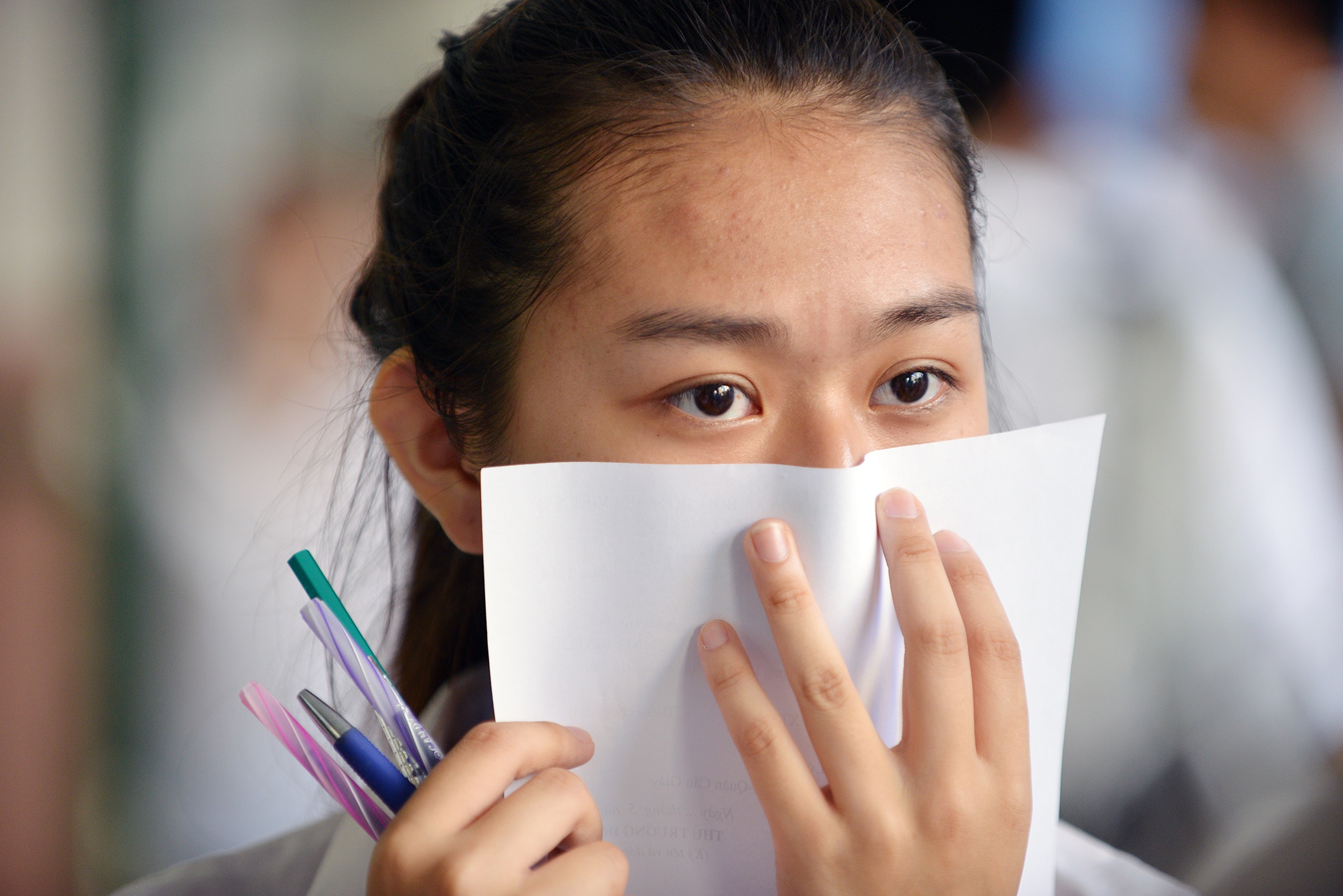 Thí sinh khá căng thẳng với môn Văn. Ảnh Lê Hiếu.