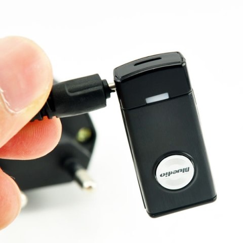 Mang tai nghe bluetooth, mot thi sinh bi dinh chi thi hinh anh