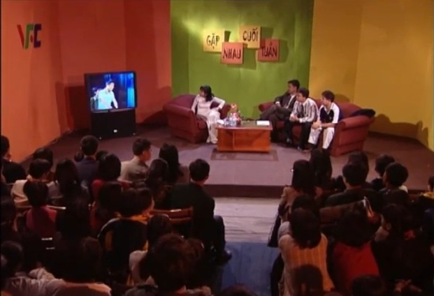 Clip anh Pham Minh Tuan dien kich trong chuong trinh Gap nhau cuoi tuan hinh anh