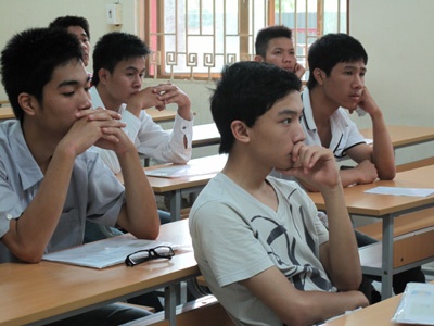 Hon 17.000 thi sinh truot tot nghiep THPT hinh anh