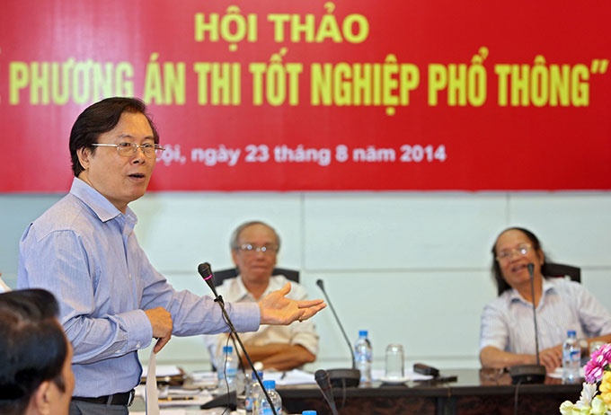 Khong dong tinh ca ba phuong an ky thi quoc gia hinh anh