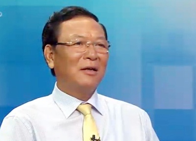 Bo truong GD-DT tra loi ve doi moi thi tot nghiep, dai hoc hinh anh