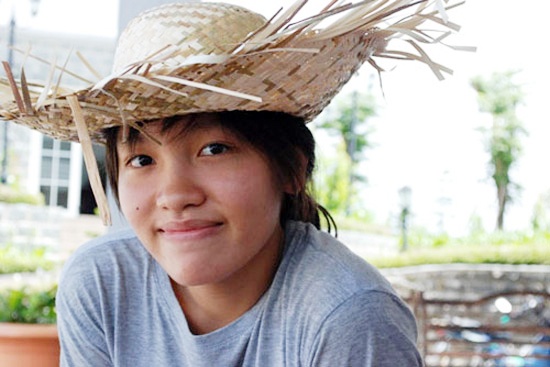 Nhung nu sinh Viet hoc gioi Toan nhat nhi troi Tay hinh anh