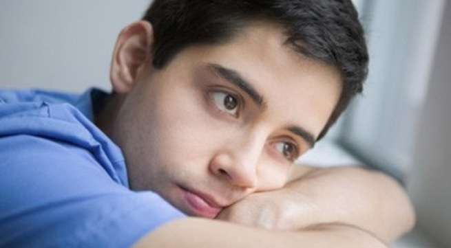 Dung chu quan khi bi dut day thang hinh anh