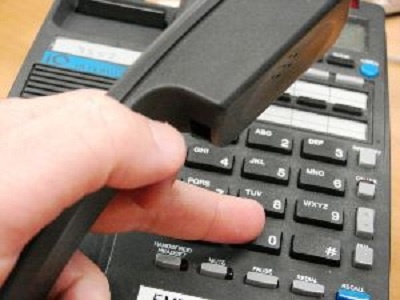 2/3 cuoc goi den duong day nong Bo y te la ‘sai cho’ hinh anh