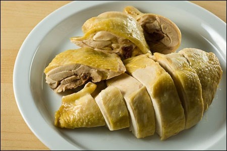 Nhung nguoi khong nen an thit ga hinh anh