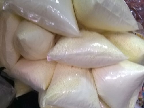 Can trong voi hat nem ba khong hinh anh