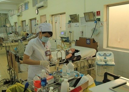 Benh vien khong nghi Tet hinh anh