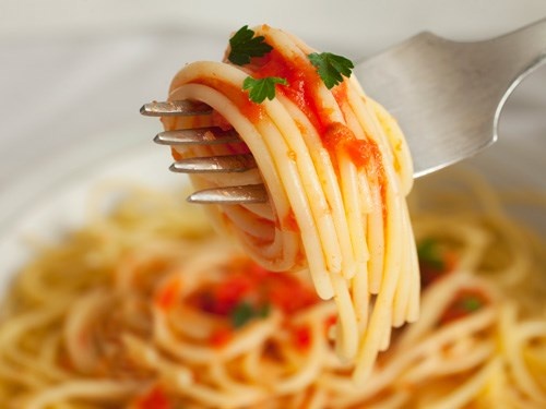 Nhung loai thuc pham cam ki an khi doi hinh anh