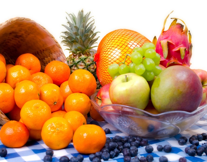 Không nên ăn trái cây: Nếu bạn ăn trái cây sau bữa ăn, nó sẽ được tiêu hóa trước sau đó mới đến thức ăn, dẫn đến đầy hơi. Bạn nên ăn nó trước ăn một hoặc hai giờ, dùng làm bữa ăn nhẹ giữa các bữa ăn.