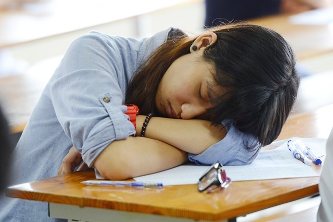 Mua thi - Cho lam dung thuoc bo nao hinh anh