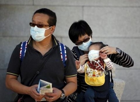 Be trai Han Quoc bi sot tai Khanh Hoa am tinh voi MERS-CoV hinh anh