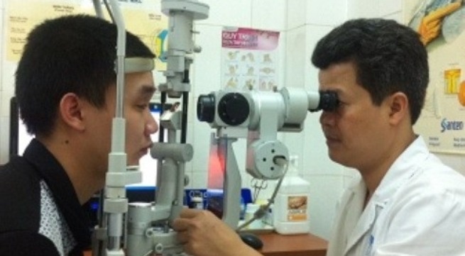 Dung tivi de chan doan benh tang nhan ap hinh anh