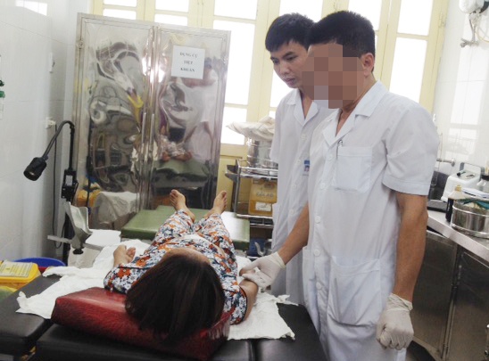 18 bac si phoi nhiem HIV duoc dieu tri nhu the nao? hinh anh