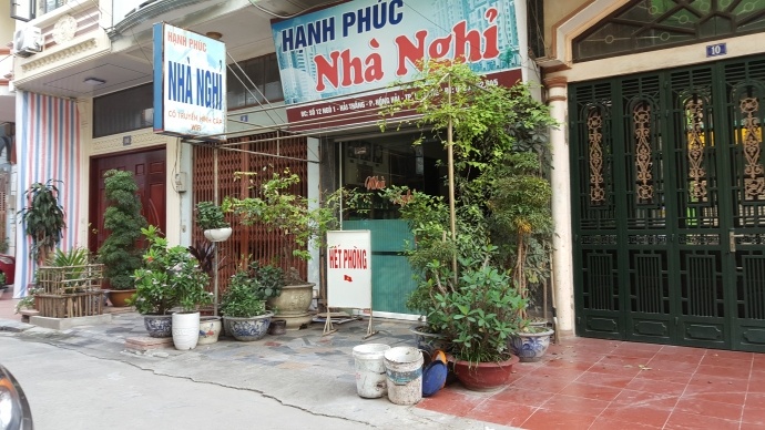 Khach san ep gia, lanh dao TP. Ha Long do loi cho du khach hinh anh