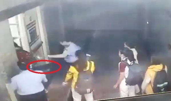 Nu sinh truong Y to bi bao ve Benh vien Da khoa Can Tho danh hinh anh