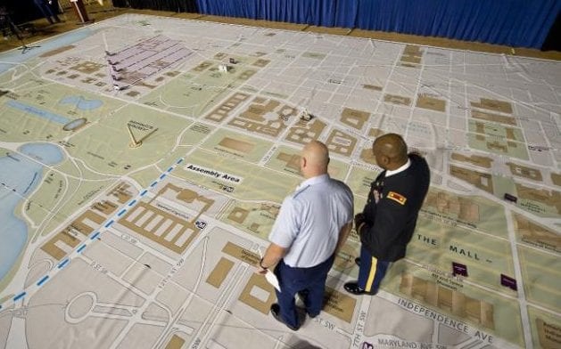 Lễ nhậm chức lạ đời nhất lịch sử của Trump ảnh 3 Le nham chuc la doi nhat lich su cua Trump anh 3