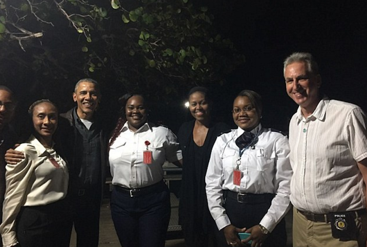 Kỳ nghỉ đúng nghĩa của Obama sau 8 năm ở Nhà Trắng ảnh 2 Ky nghi dung nghia cua Obama sau 8 nam o Nha Trang anh 2