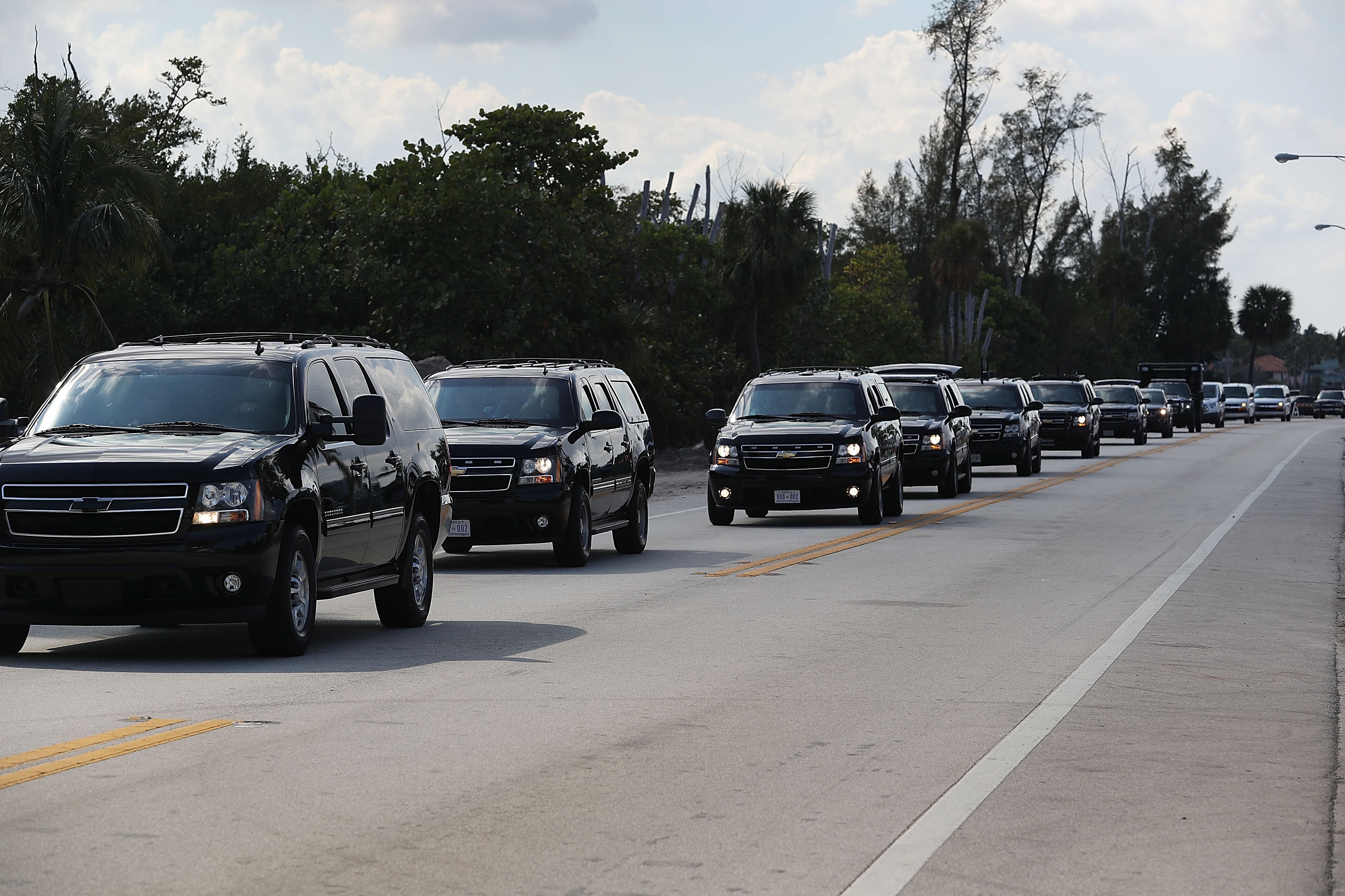 ky nghi dau tien day hon loan cua Trump anh 3