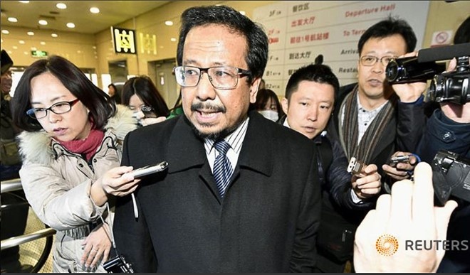 Cang thang leo thang, cong dan Malaysia bi cam roi khoi Trieu Tien hinh anh