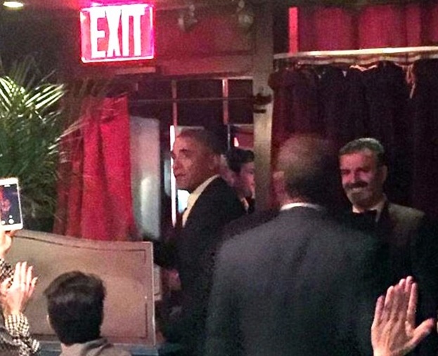 Nha Obama kiem 60 trieu do anh 1