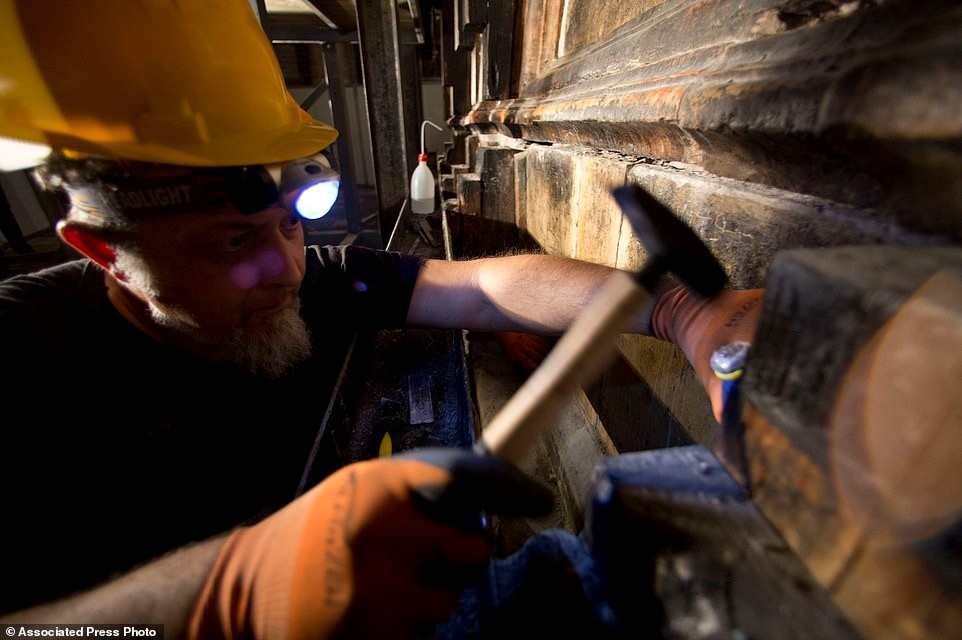 Mo Chua Jesus duoc mo sau hon 4 the ky hinh anh