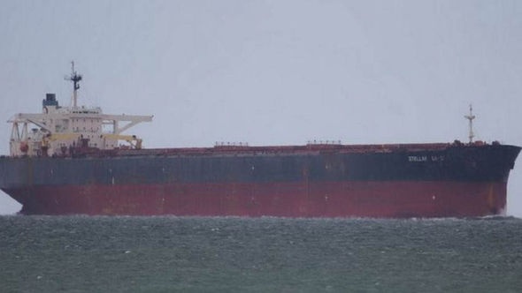 Tau Han Quoc cho 24 nguoi vo doi o Nam Dai Tay Duong hinh anh