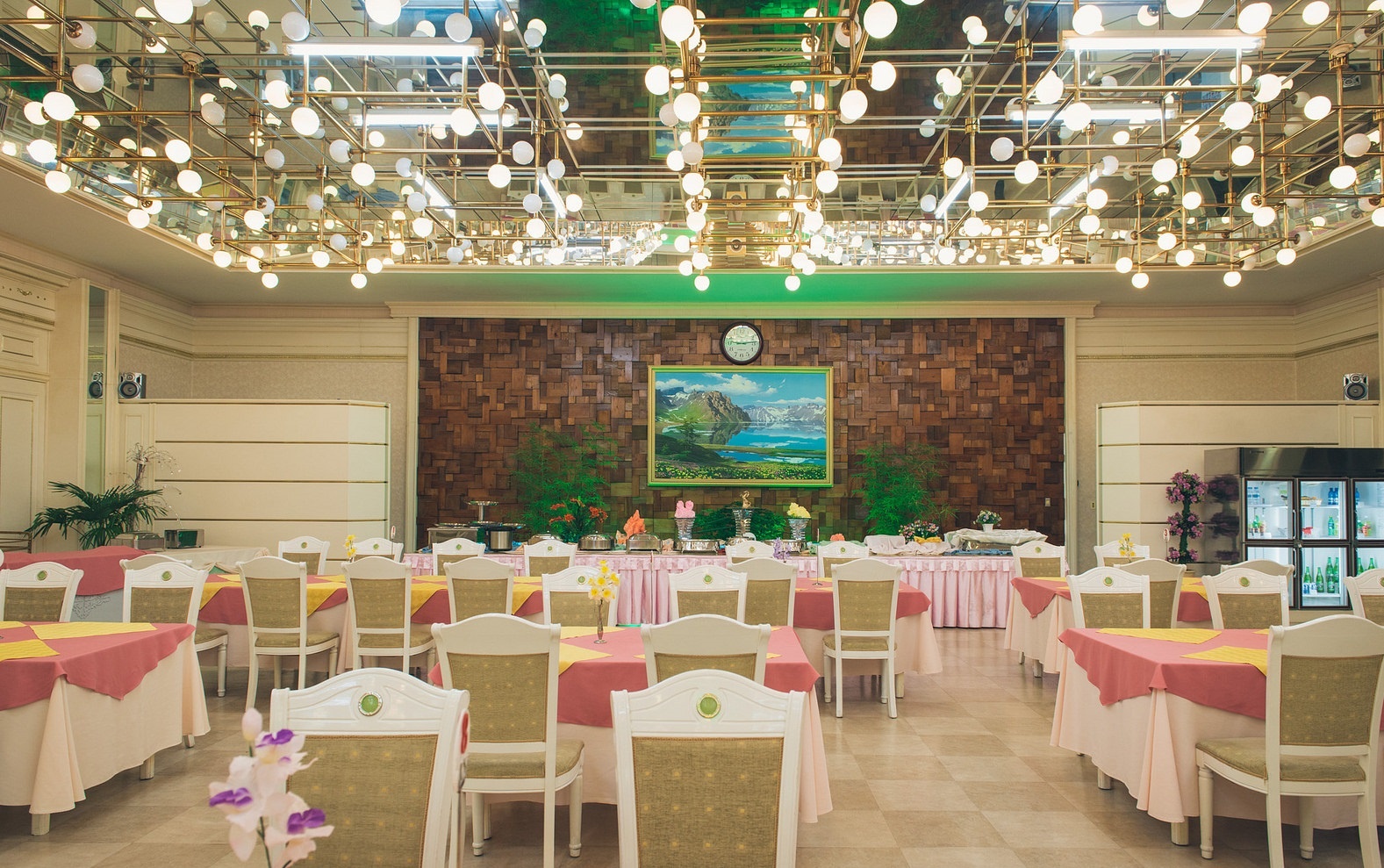 khach san sang trong nhat Trieu Tien anh 12