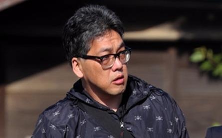 Hang xom bi soc khi nghi pham vu be Linh bi bat hinh anh