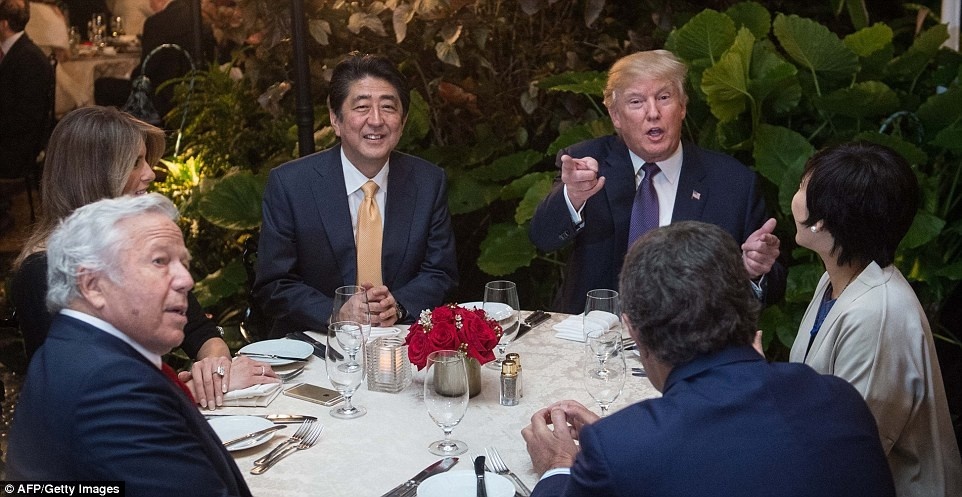 Trump nghỉ dưỡng ở Mar-a-Lago ảnh 1 Trump nghi duong o Mar-a-Lago anh 1