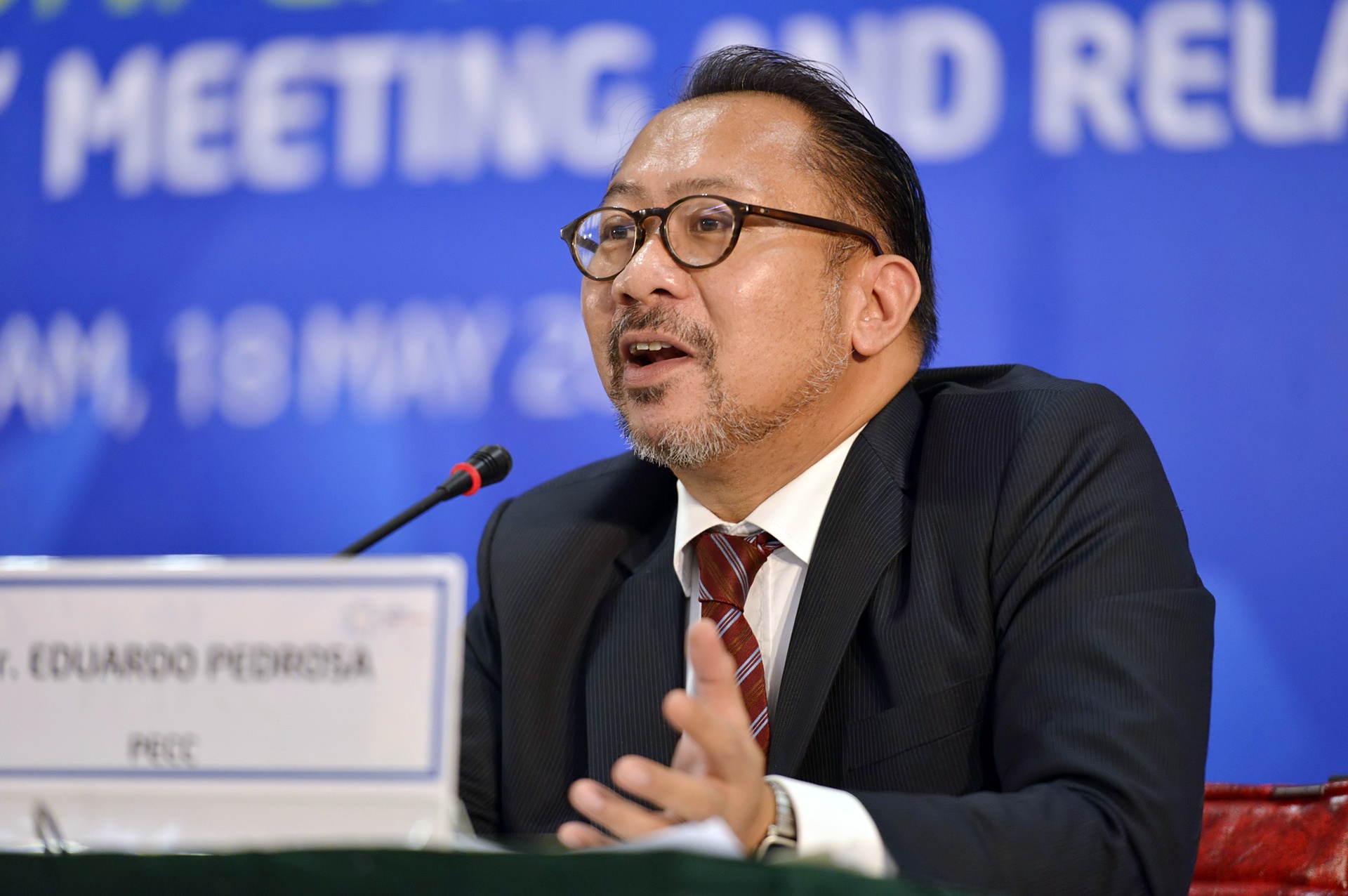 APEC: Thach thuc nam phia sau duong bien gioi hinh anh