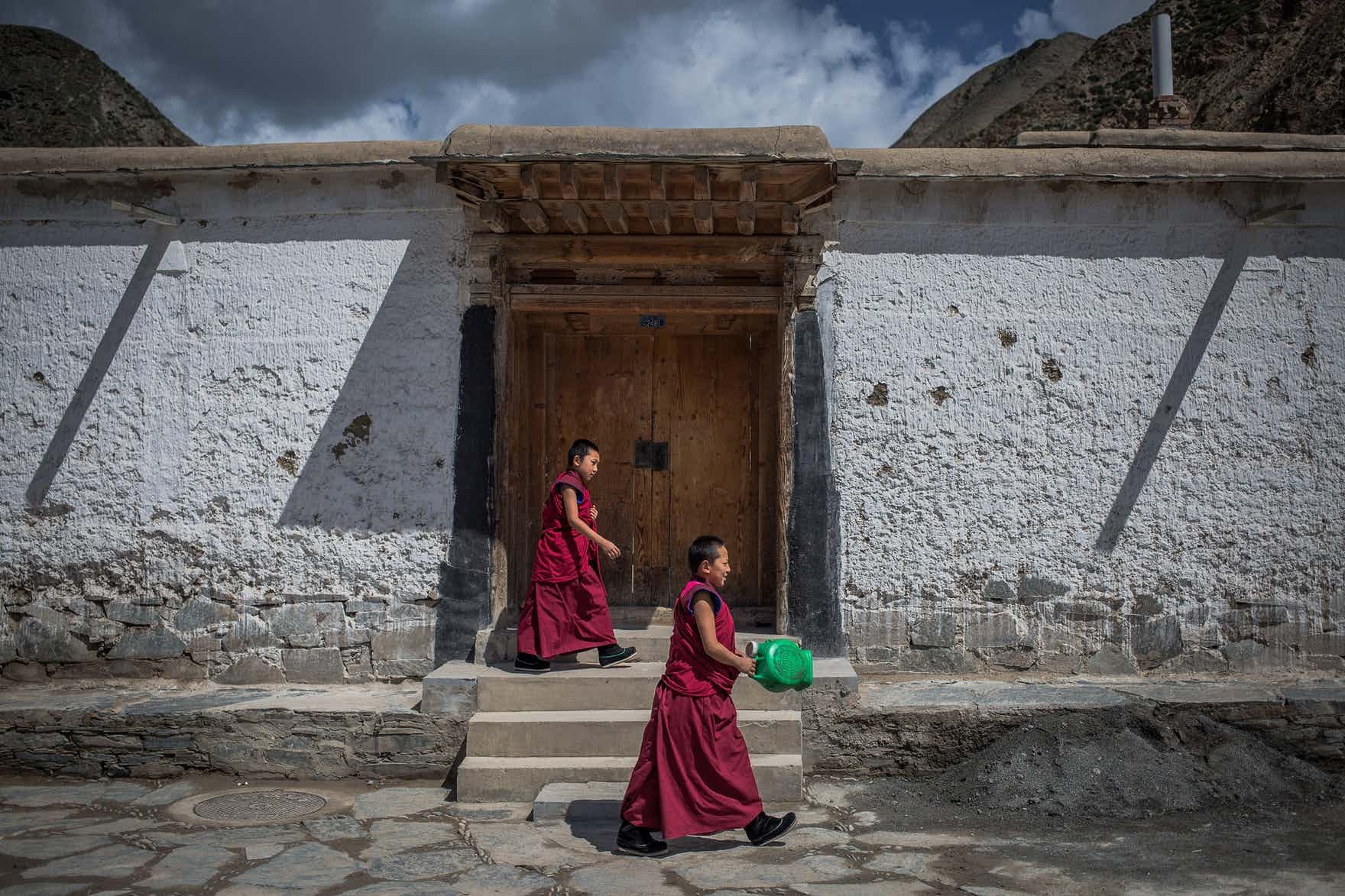 tu vien bi an Tay Tang anh 3