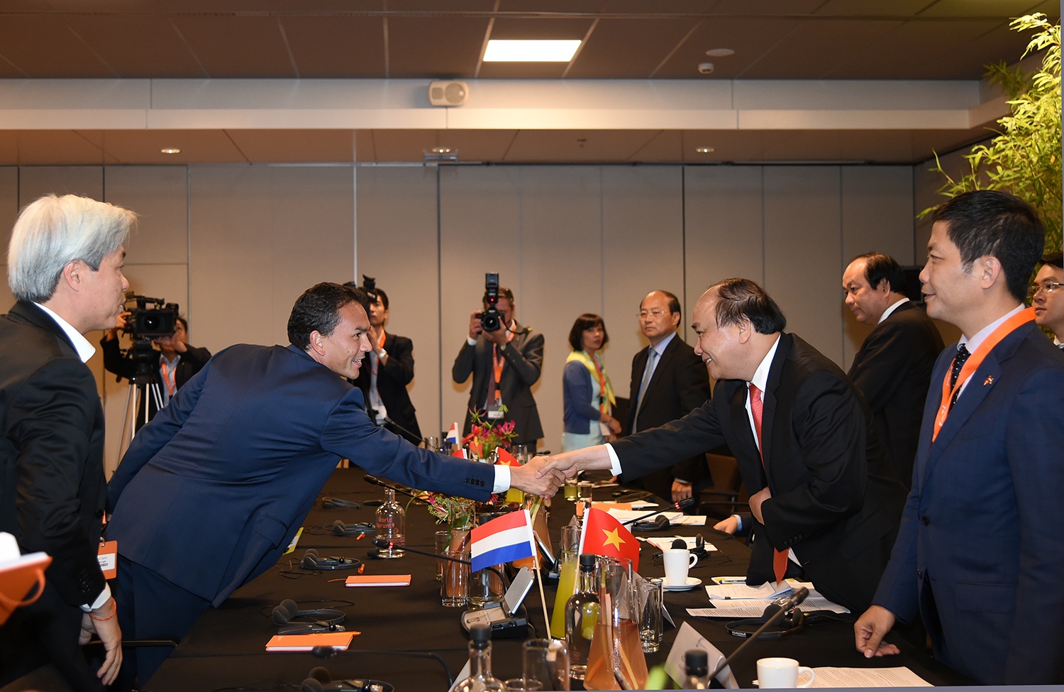 Thu tuong tiep lanh dao doanh nghiep Ha Lan anh 3